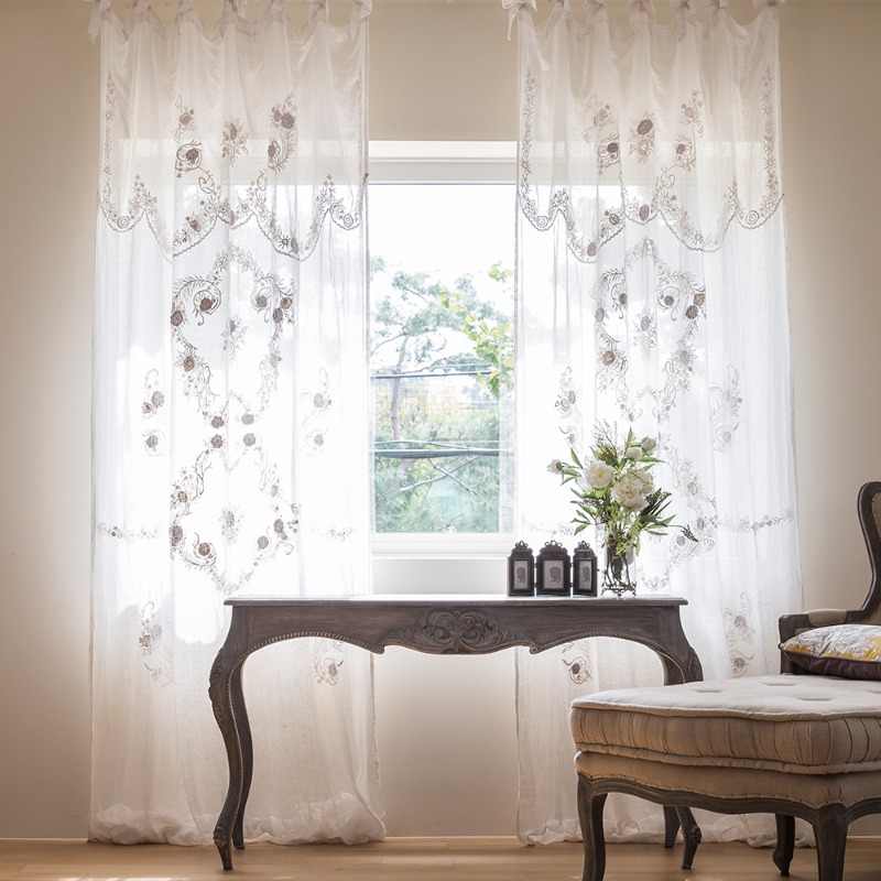Embroidery curtain fluracand (ivory)
